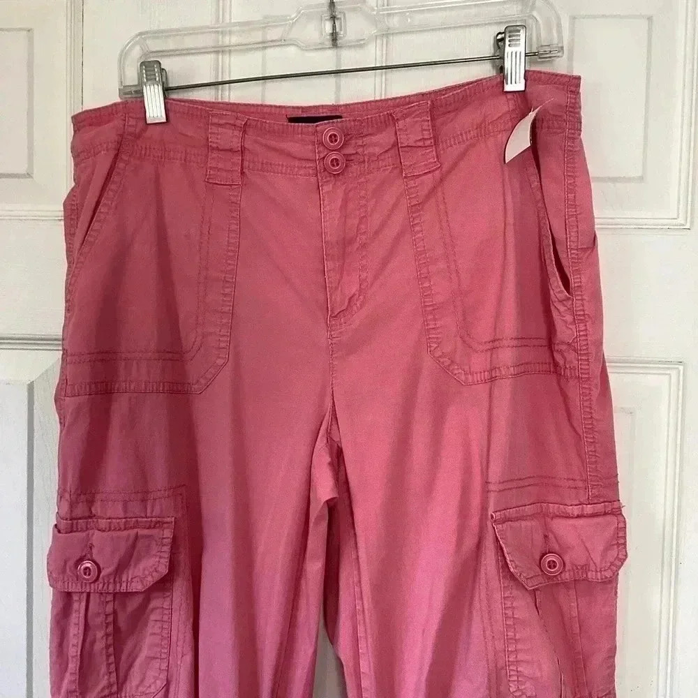 Khakis & Co. Women's Capri Khakis salmon pink Size 12 - Picture 2 of 8